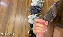 Newlywed's kinky shoe fetish and blow